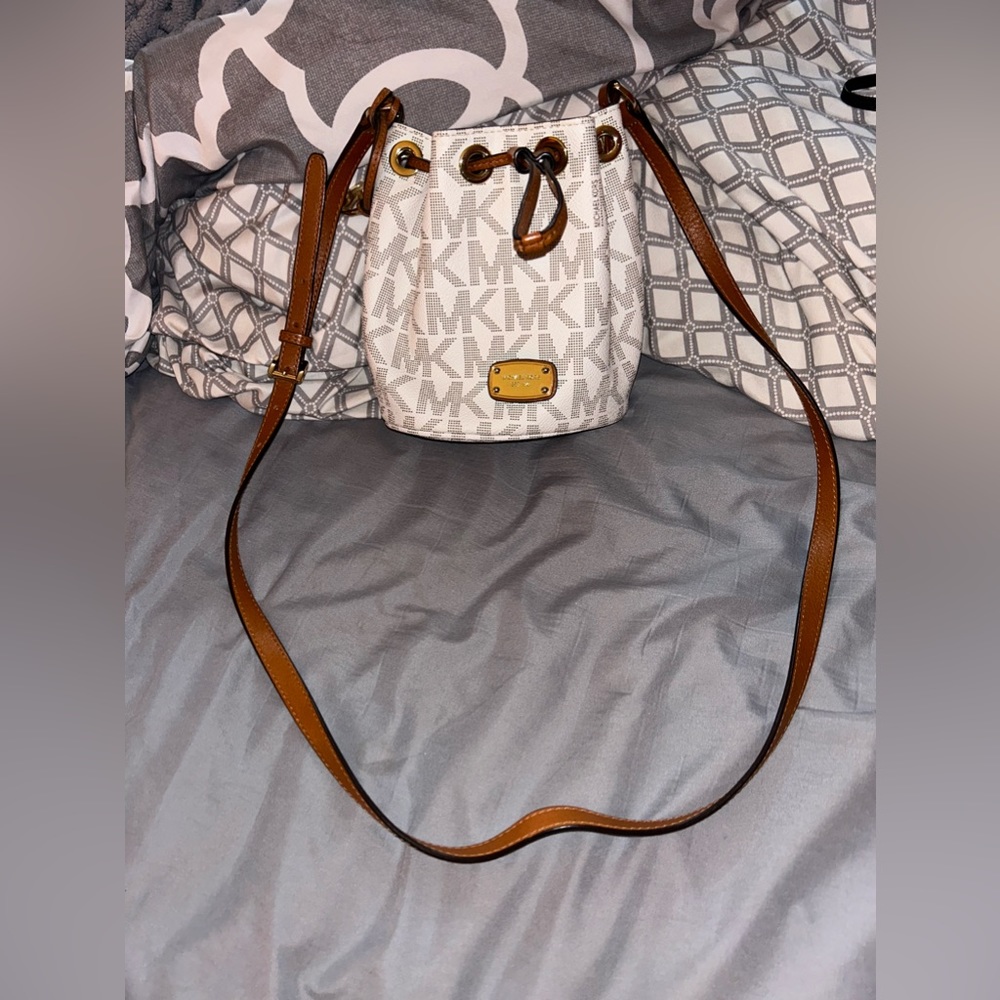 Michael Kors Crossbody Purse